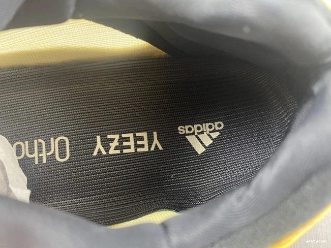 HP5425 Adidas Safflower V3 Yeezy Mono 700 0712